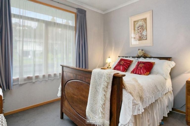 Photo of property in 16 Little Street, Tirau, 3410