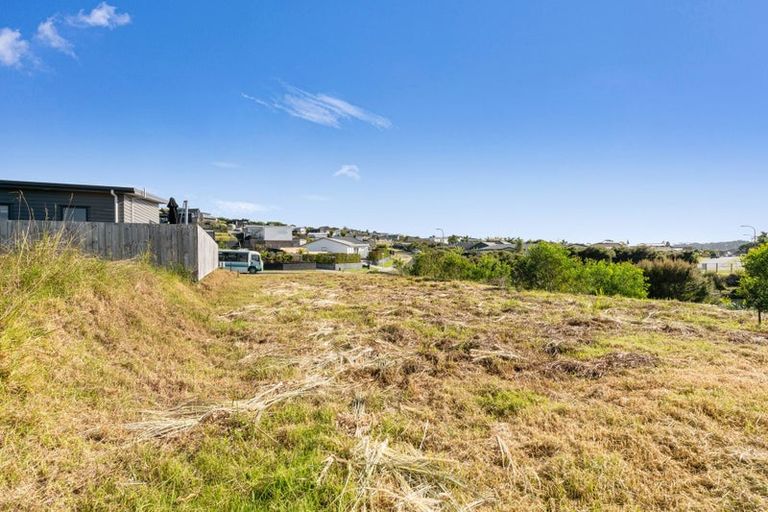 Photo of property in 68 Weka Street, Mangawhai, 0505
