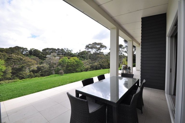 Photo of property in 8 Skippers Close, Haruru, 0204