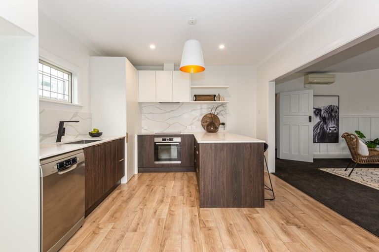 Photo of property in 38 Blighs Road, Strowan, Christchurch, 8052