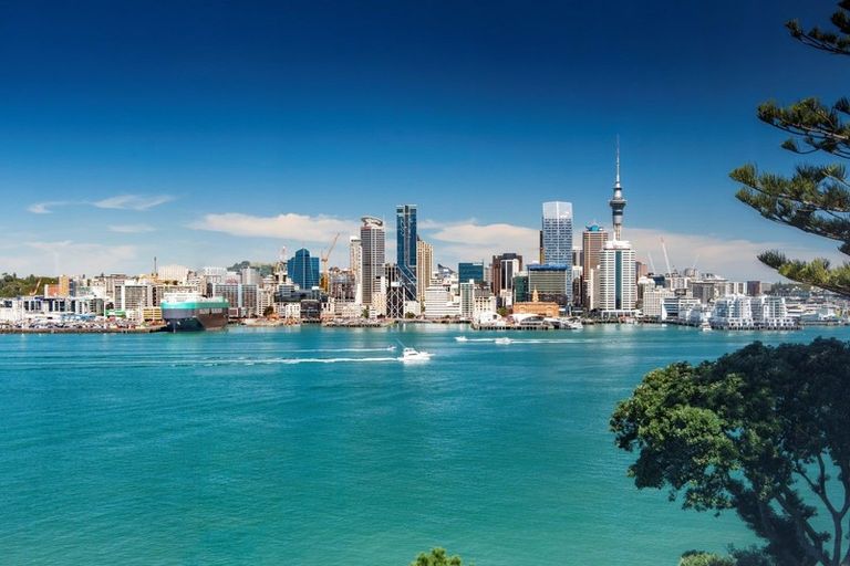 Photo of property in 79a Stanley Point Road, Stanley Point, Auckland, 0624