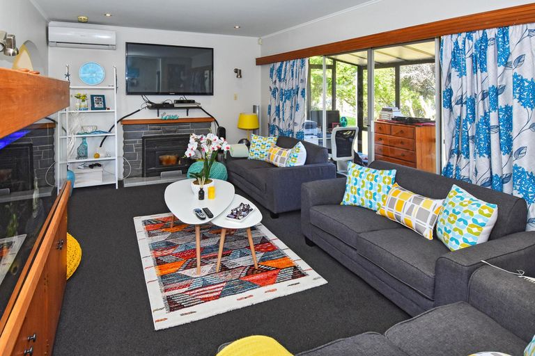 Photo of property in 3 Tairere Crescent, Rosehill, Papakura, 2113