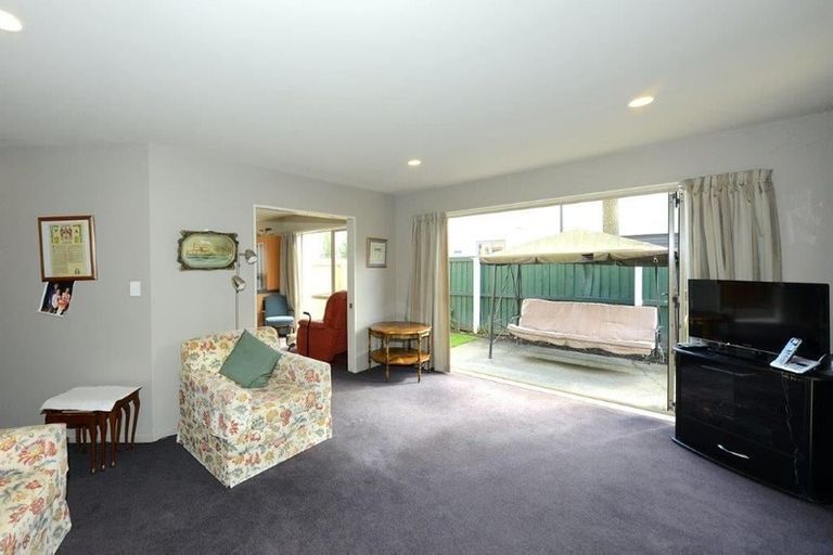 Photo of property in 16 Mona Vale Avenue, Riccarton, Christchurch, 8011