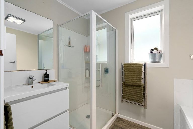 Photo of property in 160 Williams Street, Cambridge, 3434