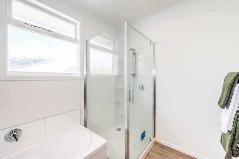 Photo of property in 41 Aorangi Road, Paraparaumu, 5032