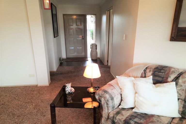 Photo of property in 4 Halyard Loop, Haruru, 0204