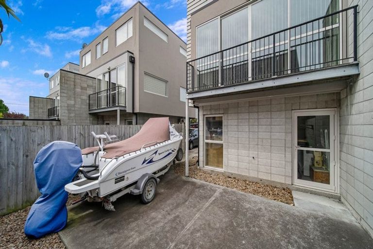 Photo of property in 5/408 Worcester Street, Linwood, Christchurch, 8011