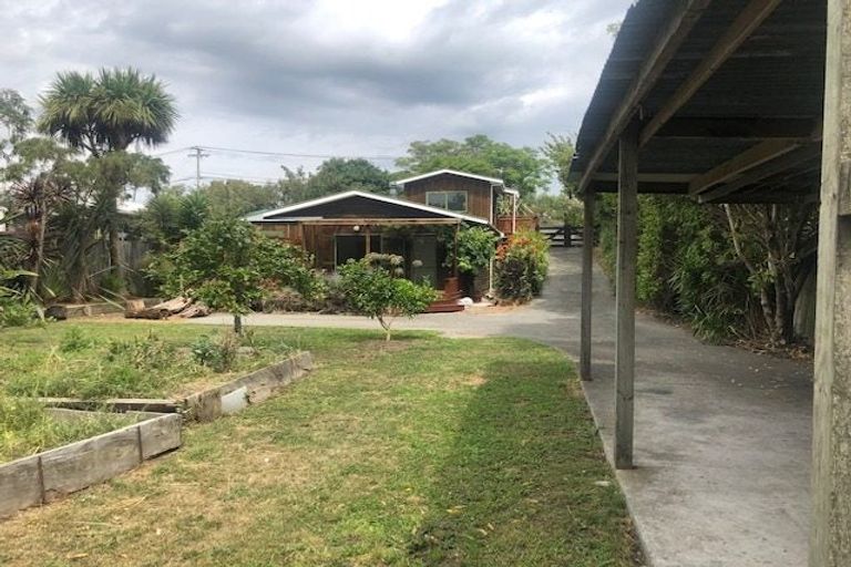 Photo of property in 14 Tui Road, Raumati Beach, Paraparaumu, 5032