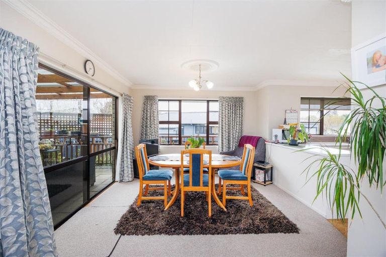 Photo of property in 17 Tennent Court, Marton, 4710