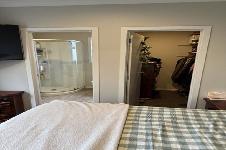 Photo of property in 23a Howard Road, Taradale, Napier, 4112