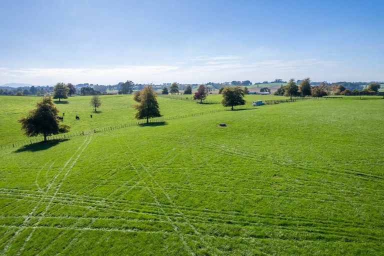 Photo of property in 103 Jury Road, Ngahinapouri, Hamilton, 3290