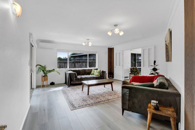 Photo of property in 4 Adam Lile Drive, Highlands Park, New Plymouth, 4312