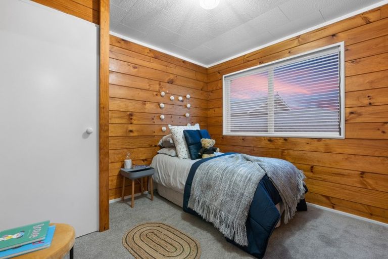 Photo of property in 2/32 Atkinson Avenue, Papatoetoe, Auckland, 2025