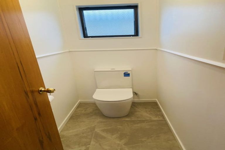 Photo of property in 9/116 Titirangi Road, New Lynn, Auckland, 0600