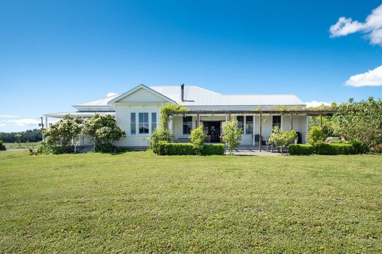 Photo of property in 3773 State Highway 50, Maraekakaho, Hastings, 4171