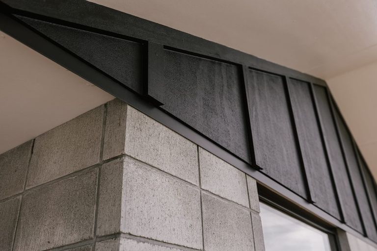 Photo of property in 5 Corsica Court, Fitzherbert, Palmerston North, 4410