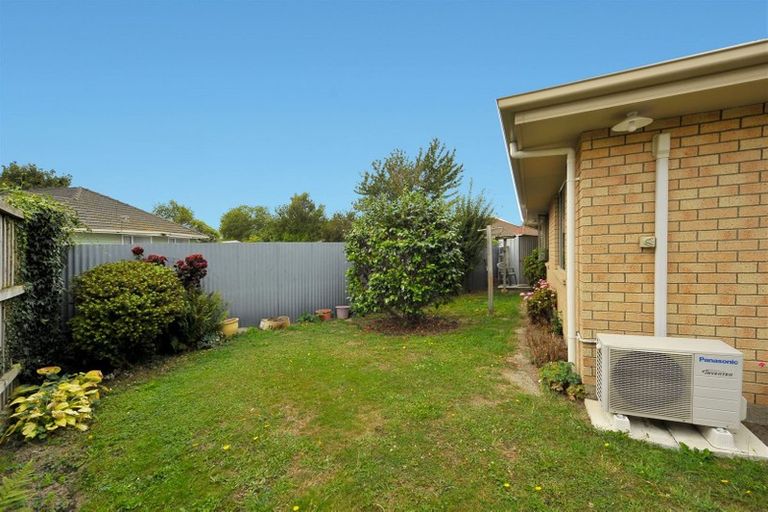 Photo of property in 35a Digby Place, Bromley, Christchurch, 8062