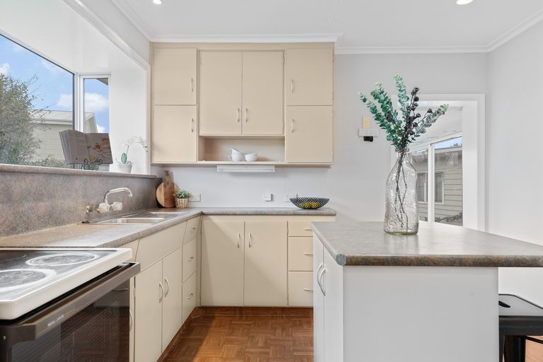 Photo of property in 106 Bush Road, Mosgiel, 9024