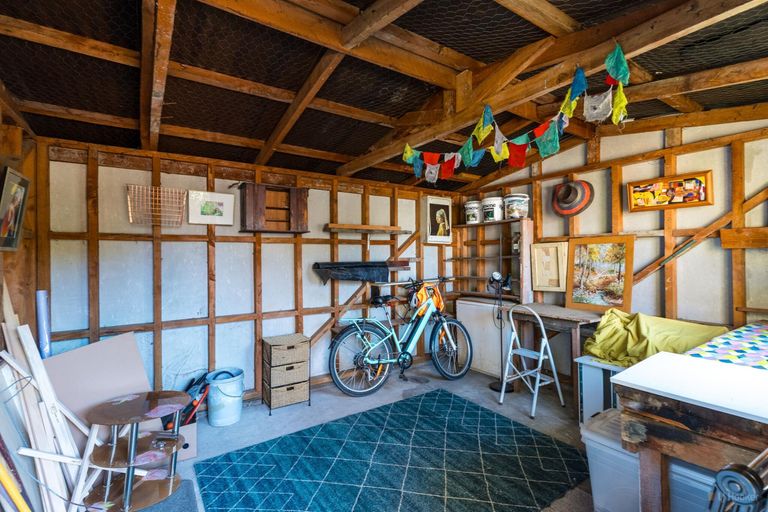 Photo of property in 15 Rugby Street, Waimate, 7924