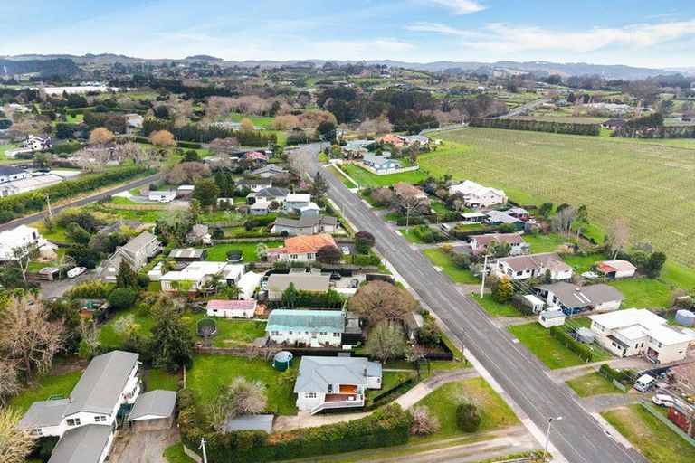 Photo of property in 35 Riverhead Road, Kumeu, 0810