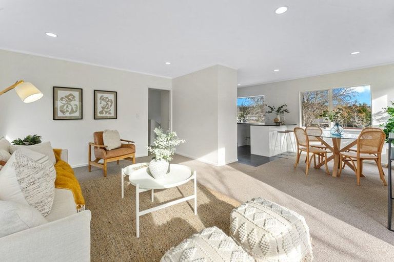 Photo of property in 2/142 Archers Road, Glenfield, Auckland, 0629