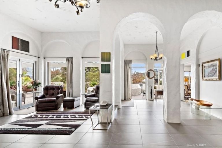 Photo of property in 3 Homewood Avenue, Karori, Wellington, 6012