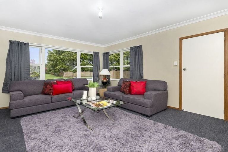 Photo of property in 27 Royston Street, Rosehill, Papakura, 2113