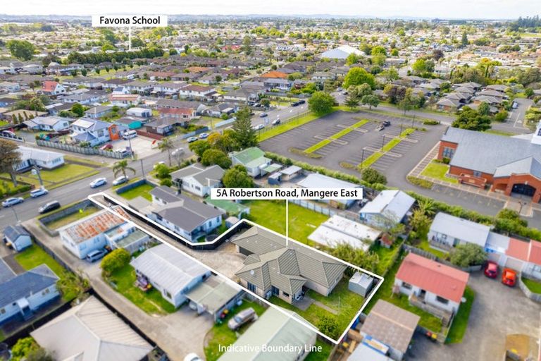 Photo of property in 5a Robertson Road, Favona, Auckland, 2024