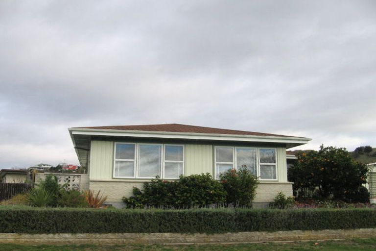 Photo of property in 48 Trigg Crescent, Taradale, Napier, 4112