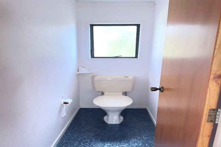 Photo of property in 5 Orinda Close, Botany Downs, Auckland, 2010