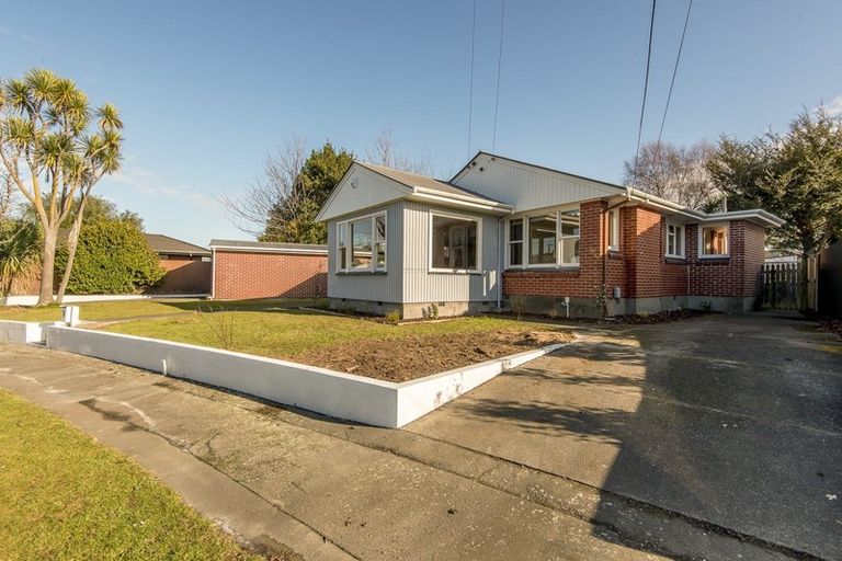 Photo of property in 3 Deloraine Street, Somerfield, Christchurch, 8024