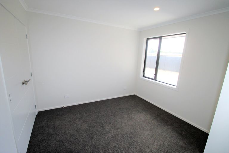 Photo of property in 35 Silver Springs Boulevard, Mosgiel, 9024