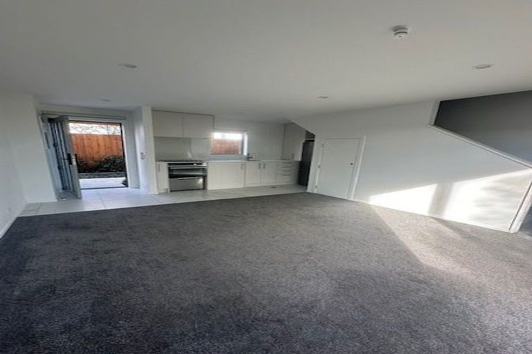 Photo of property in 4/22 Denver Avenue, Sunnyvale, Auckland, 0612