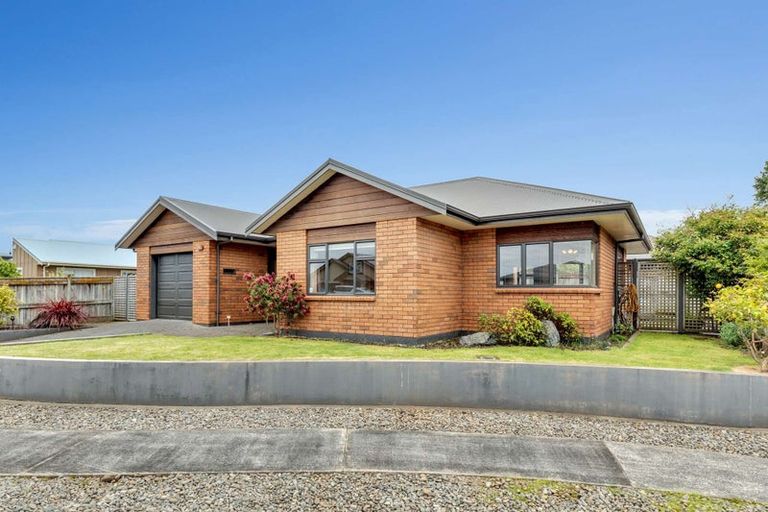 Photo of property in 17 Sherwood Place, Springvale, Whanganui, 4501