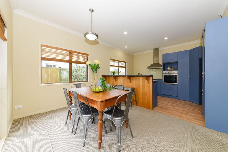 Photo of property in 41 Fitchett Street, Palmerston North, 4410