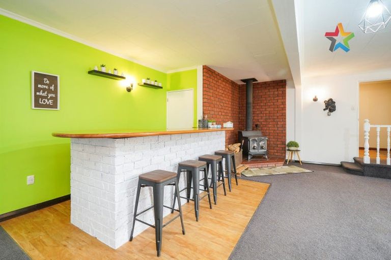 Photo of property in 220 Mill Road South, Seaward Bush, Invercargill, 9871