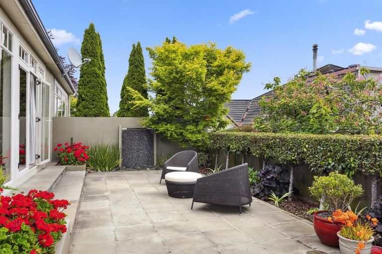 Photo of property in 12 Lynn Street, Maori Hill, Dunedin, 9010