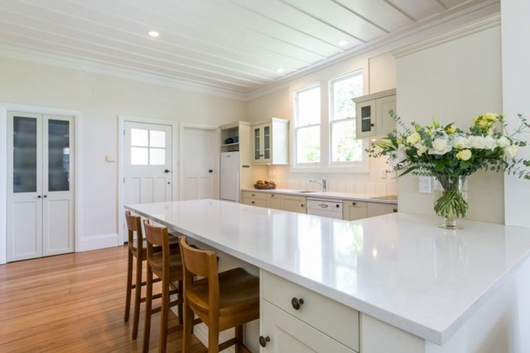 Photo of property in 43 Chambers Street, Havelock North, 4130