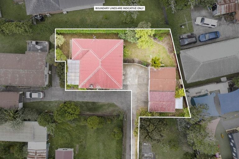 Photo of property in 158 View Road, Sunnyvale, Auckland, 0612
