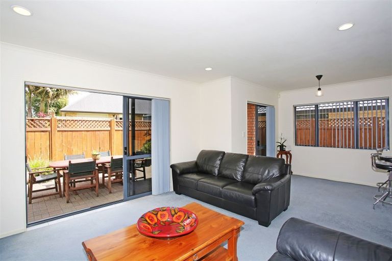 Photo of property in 10 Avonlea Lane, Pukekohe, 2120