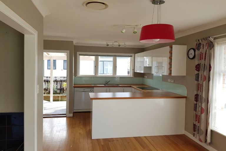 Photo of property in 4 Short Street, Papakura, 2110