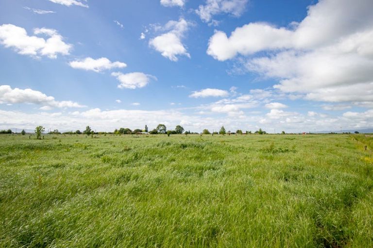 Photo of property in 30 Phillips Road, Ngatea, 3597