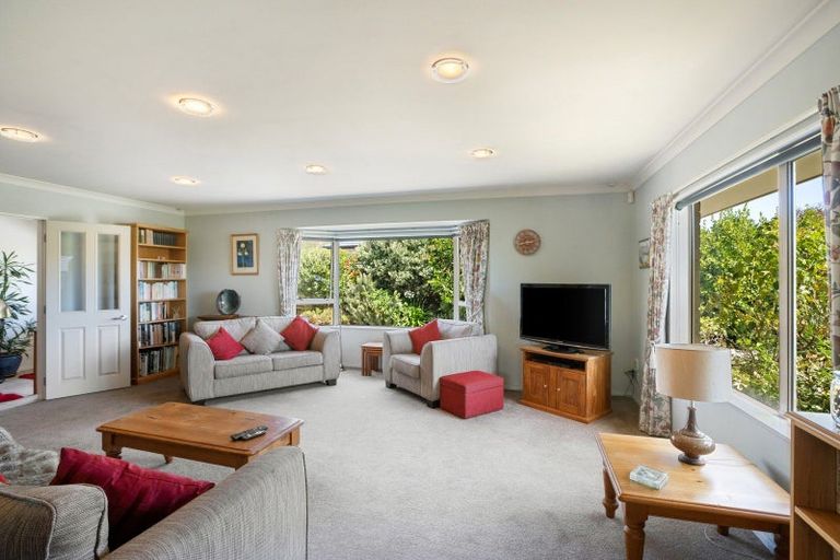 Photo of property in 66 Awatea Avenue, Paraparaumu, 5032