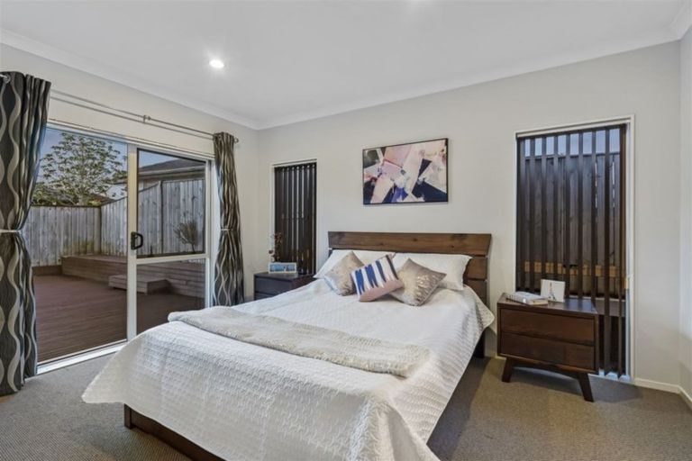 Photo of property in 2 Stamford Crescent, Flat Bush, Auckland, 2019