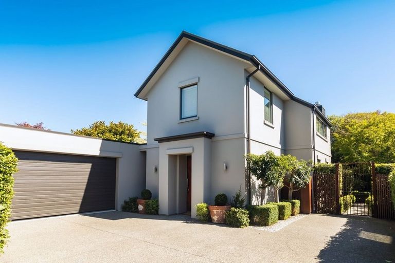 Photo of property in 45a Glandovey Road, Fendalton, Christchurch, 8052