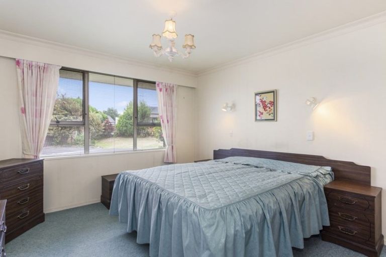 Photo of property in 17a Chevron Drive, Bellevue, Tauranga, 3110