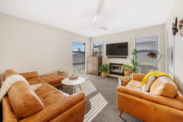 Photo of property in 56 Eriksen Road, Te Awa, Napier, 4110