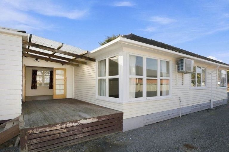 Photo of property in 19 Arthur Street, Upper Riccarton, Christchurch, 8041