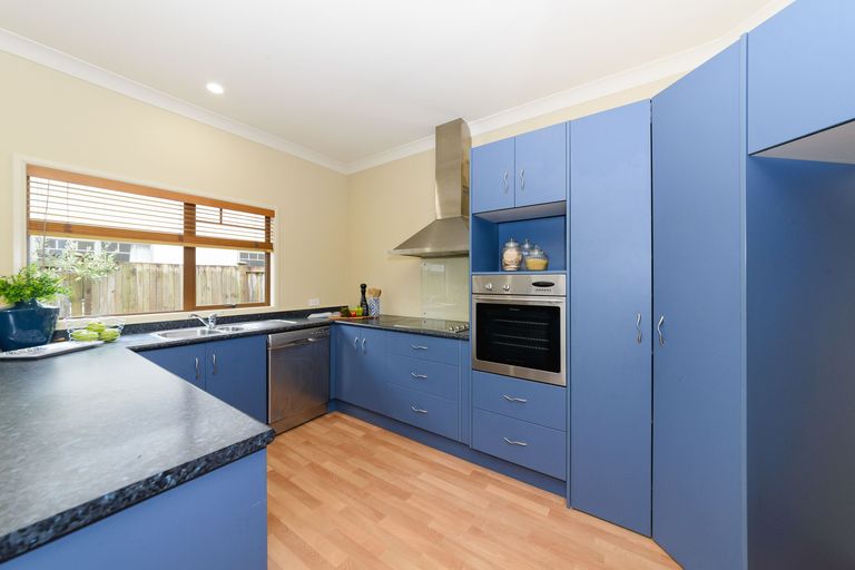Photo of property in 41 Fitchett Street, Palmerston North, 4410