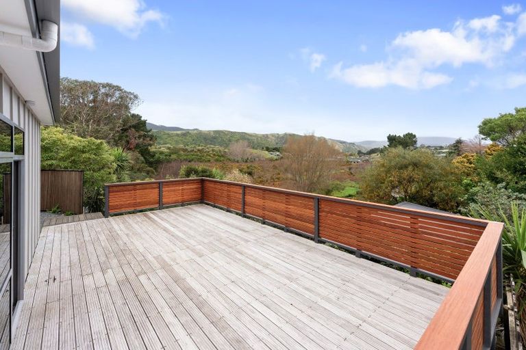 Photo of property in 12 Gavin Road, Raumati Beach, Paraparaumu, 5032